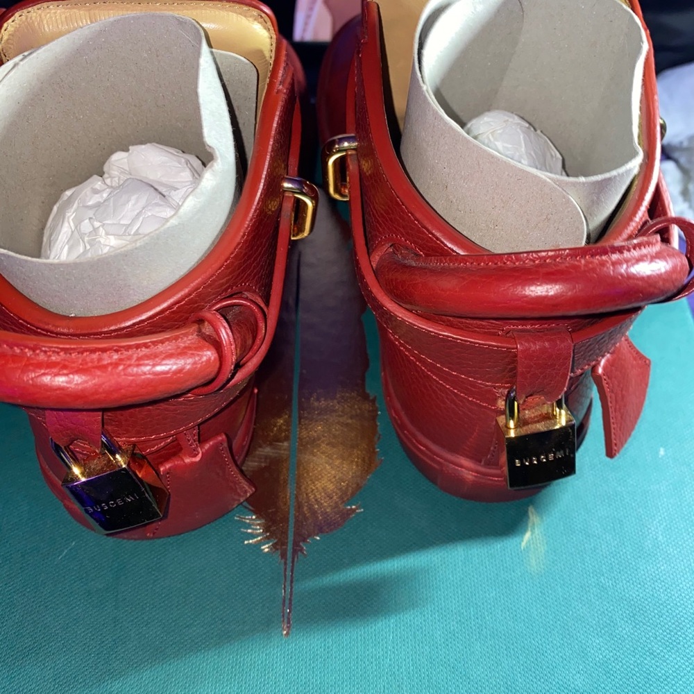 Buscemi - Picture 3 of 5